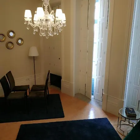 Daire Ml Almada Living Porto